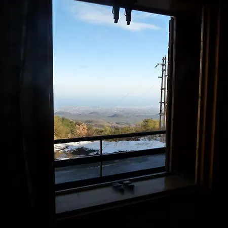 Chalet Serra La Nave Etna Chalet